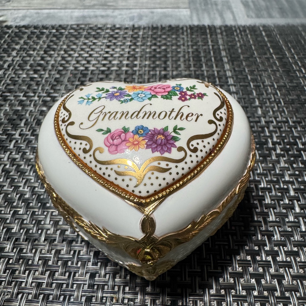 HeartShaped Floral Trinket Box Grandmother Music Trinket Box San Francisco